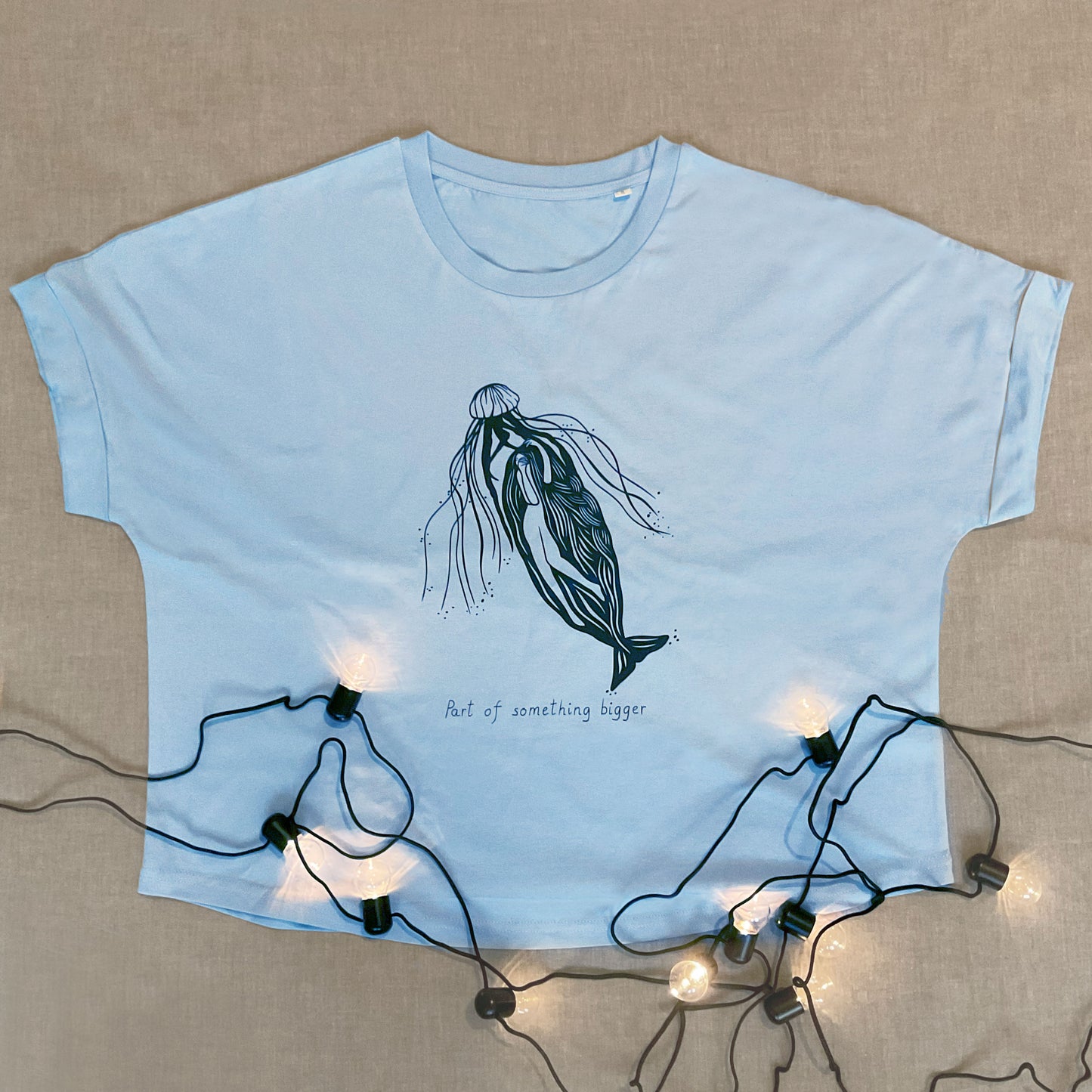 Tricou cu mâneci rulate "Part of something bigger", Serene blue